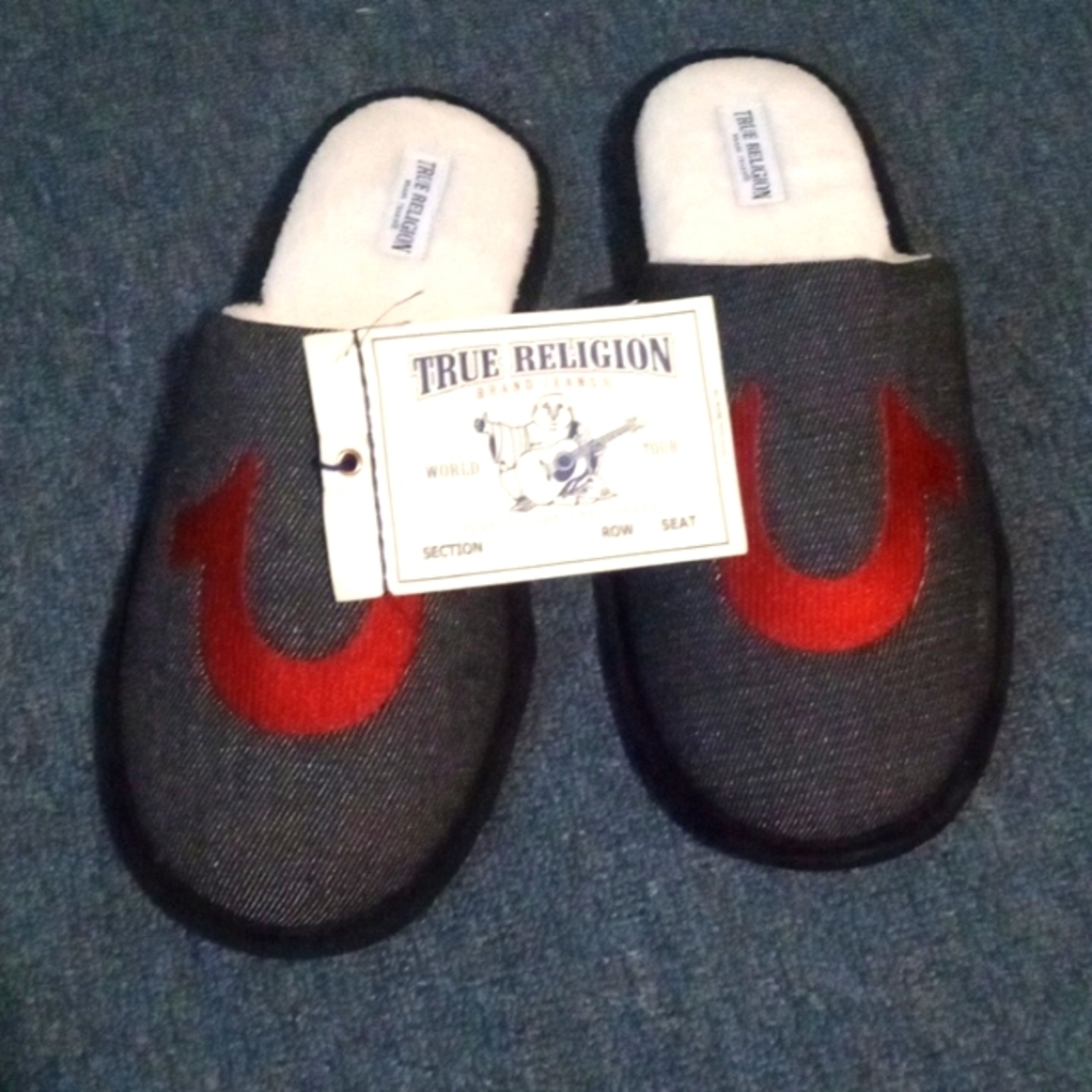 True religion house slippers